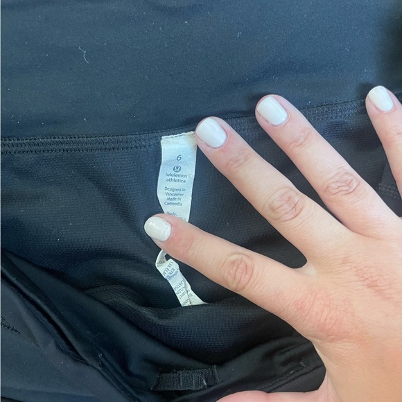 Lululemon black shorts - Picture 3 of 3